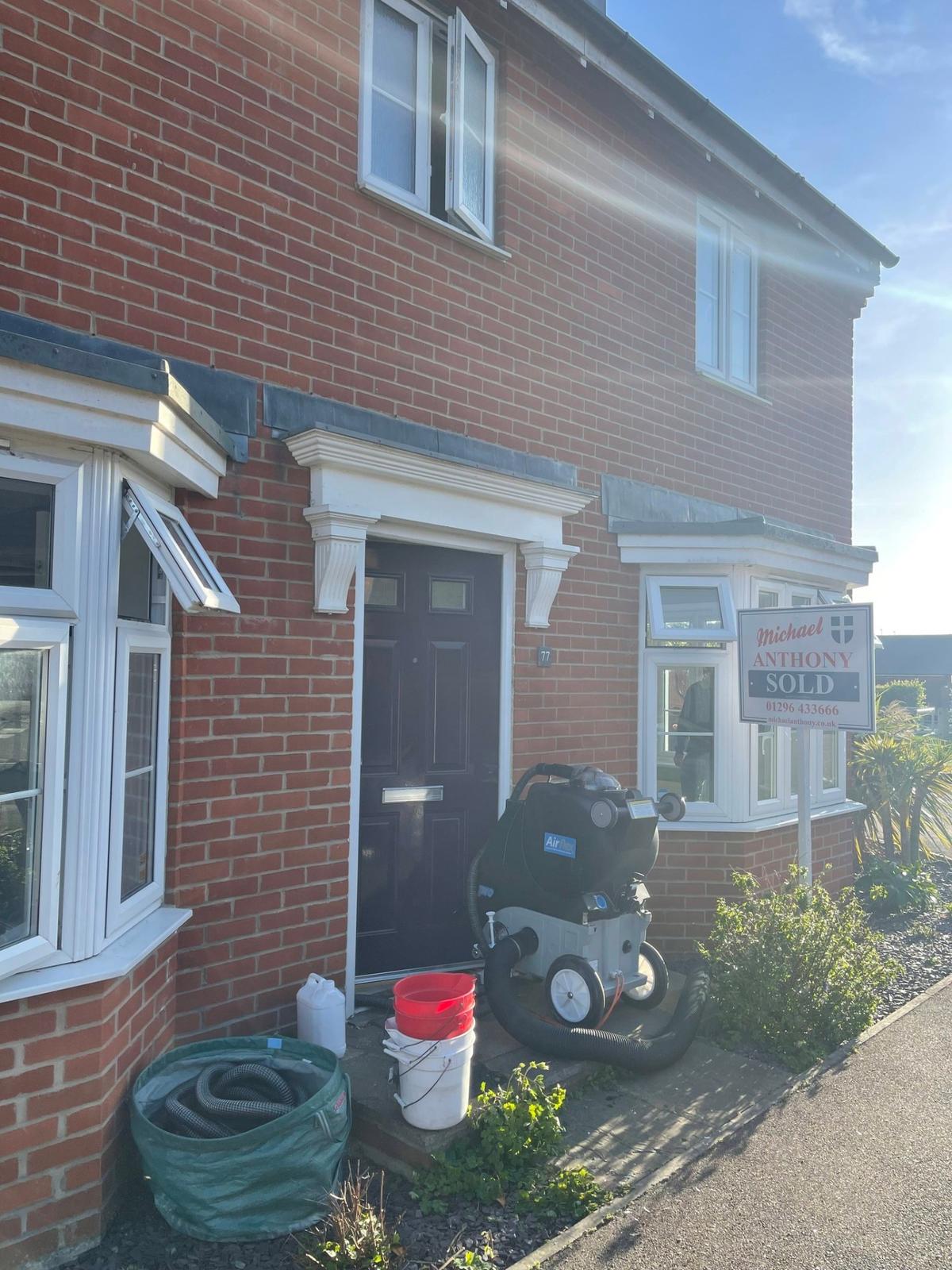 Kingsbrook Carpet Cleaning professional equipment and van ready for service in Buckinghamshire